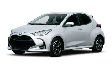 Toyota Yaris (Automaatti, 1.5 L Bensiini)-vuokraus Alicantessa