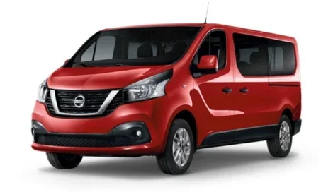 Nissan NV300 (Manuaali, 2.0 L Bensiini)-vuokraus Teneriffalla