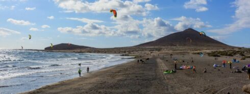 El Medano: Elokuva, surffauskeskeinen rannikkokaupunki Teneriffalla