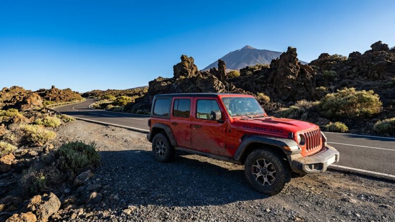 Jeep Wrangler Rubiconin koeajoarvostelu Teneriffalla