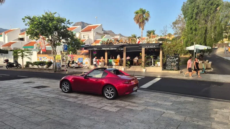 Mazda MX-5 vuokraus Teneriffalla: Kaikki kolme mallia (RF 1.5, 2.0 manuaali & automaatti)