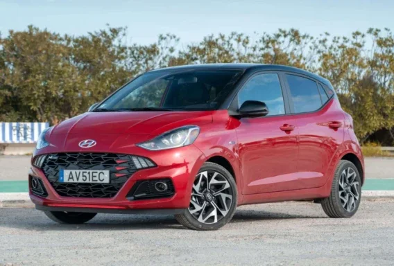 Hyundai i10 (Automaatti, 1.0 L, 5 paikkaa)