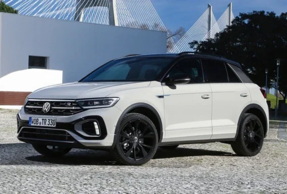 Volkswagen T-Roc (Manuaali, 1.5 L, 5 paikkaa)