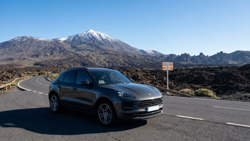 Porsche Macan T:n ajaminen Teneriffalla: Käytännön ajokokemus