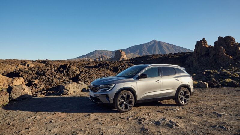 Renault Australin koeajo Teneriffalla