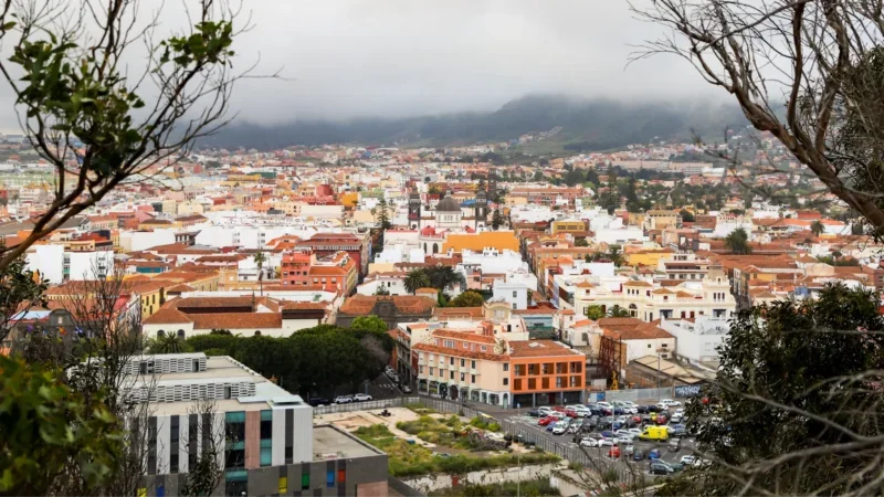 San Cristóbal de La Lagunan arkkitehtuuri: La Barbaón: Kävelykierros historiassa
