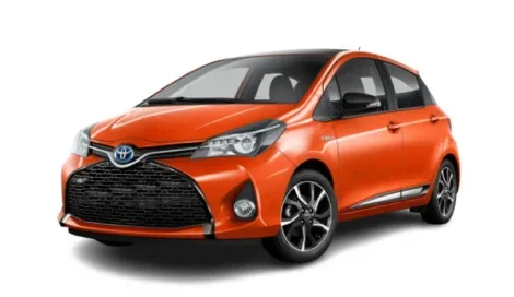 Toyota Yaris (Automaatti, 1.5 L Bensiini)-vuokraus Lanzarotella
